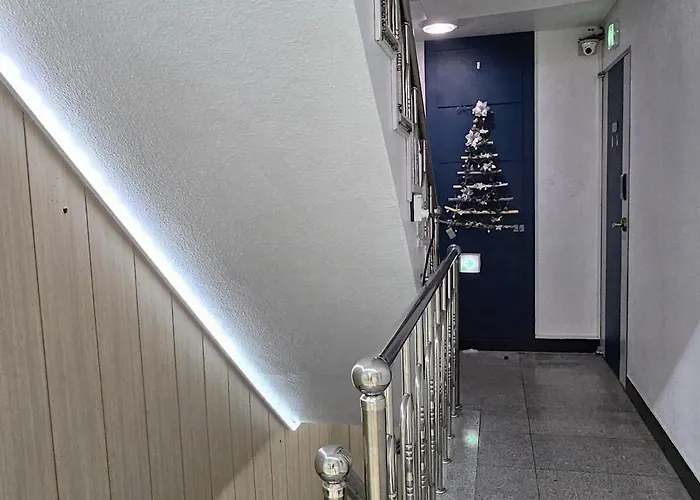 J Honor Apartament